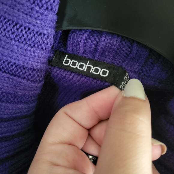 Boohoo Turtle Neck - Picture 4 of 4